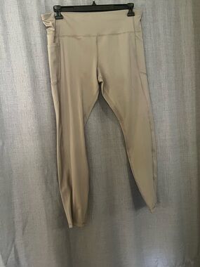 High Waist Active Leggings in Light Taupe